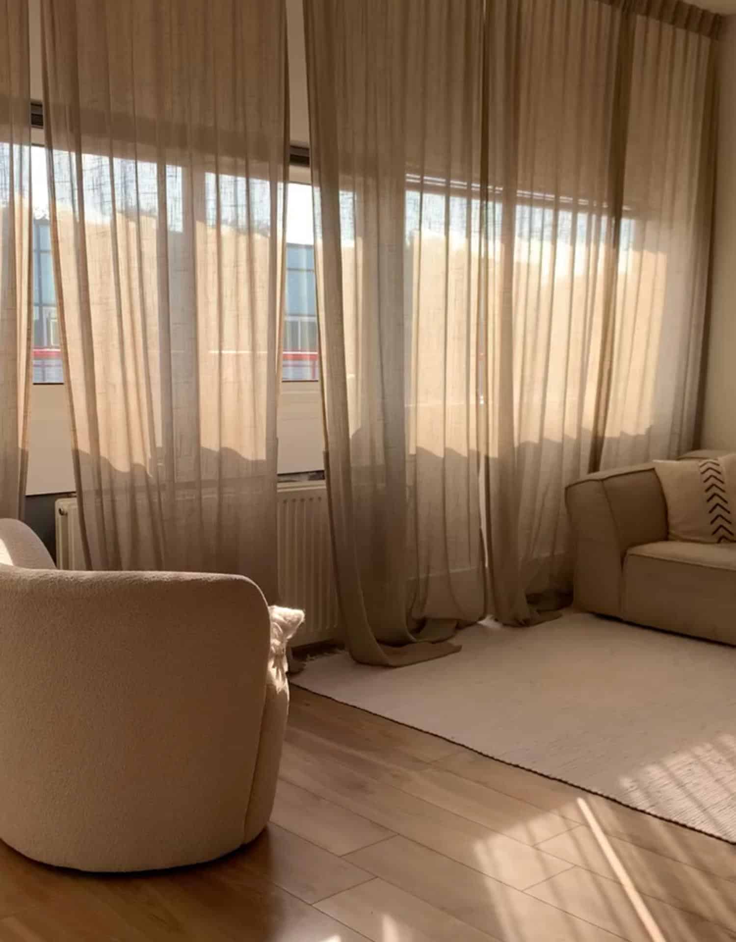 Oude ramen Studio Vineyard